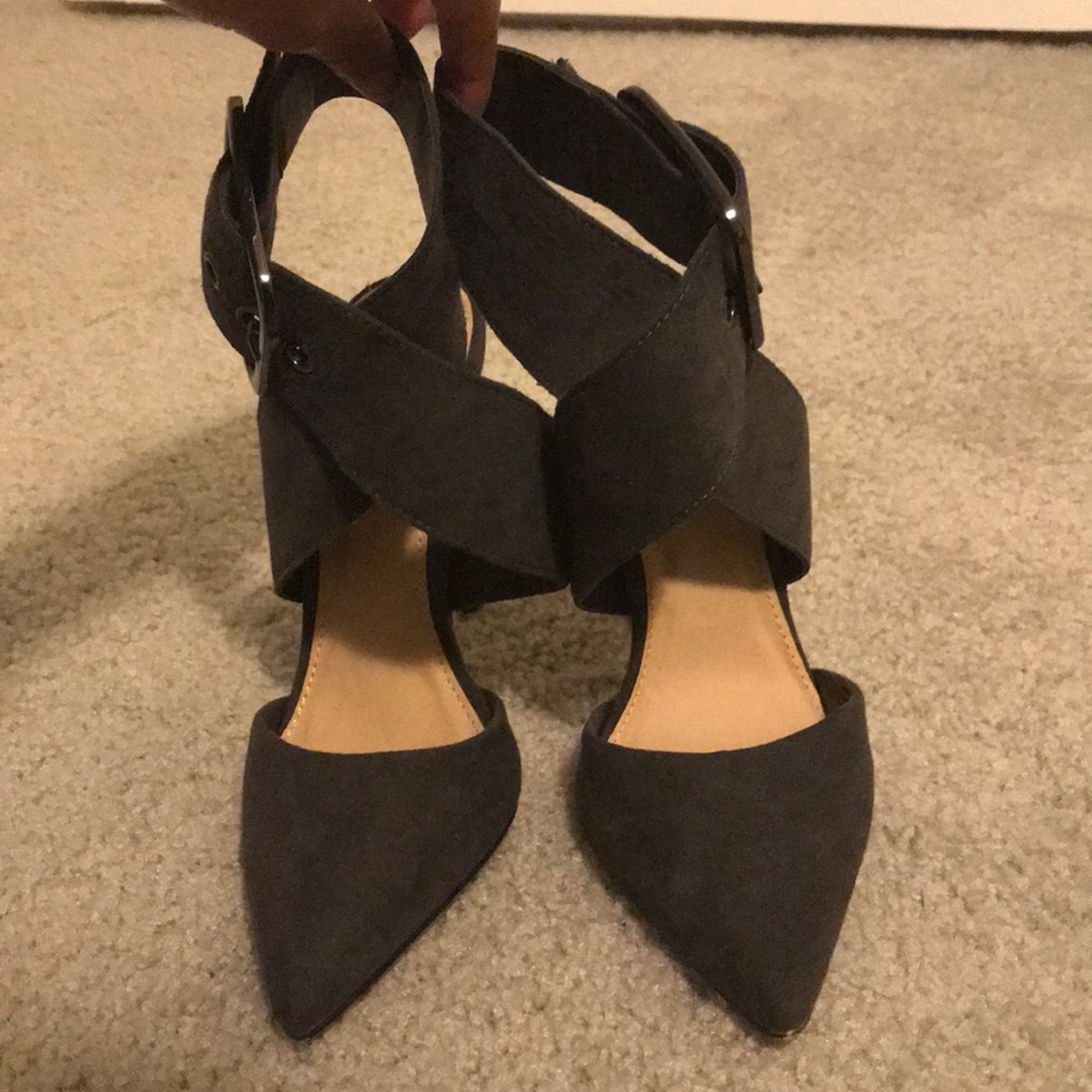 Grey Pointed Criss Cross Buckle Heels
